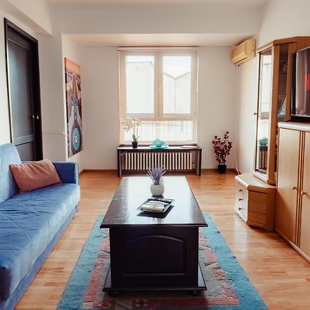 Promenada Old Town Apartment Bucureşti Ngoại thất bức ảnh