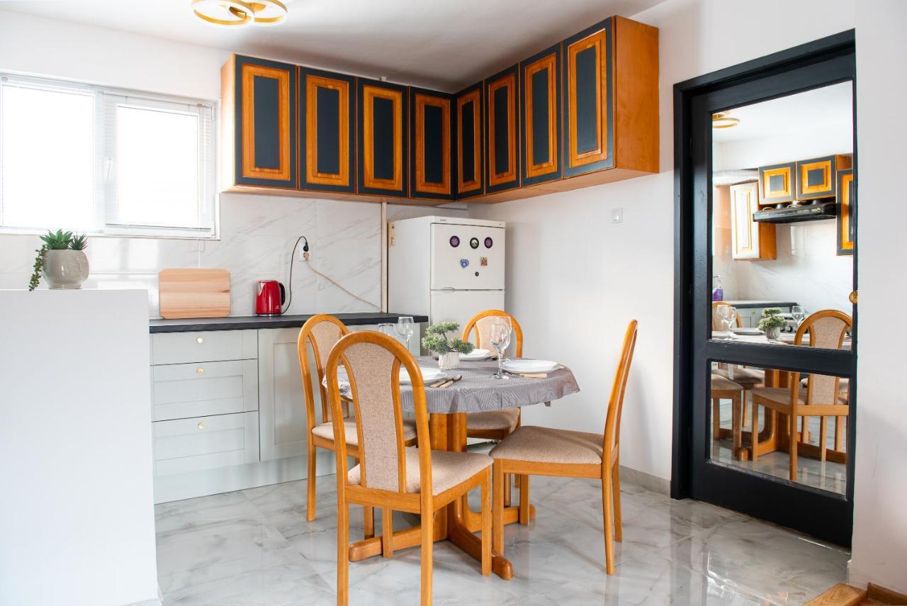 Promenada Old Town Apartment Bucureşti Ngoại thất bức ảnh