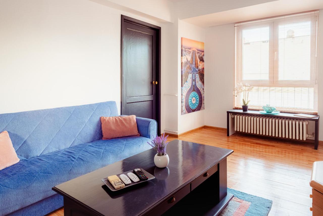 Promenada Old Town Apartment Bucureşti Ngoại thất bức ảnh