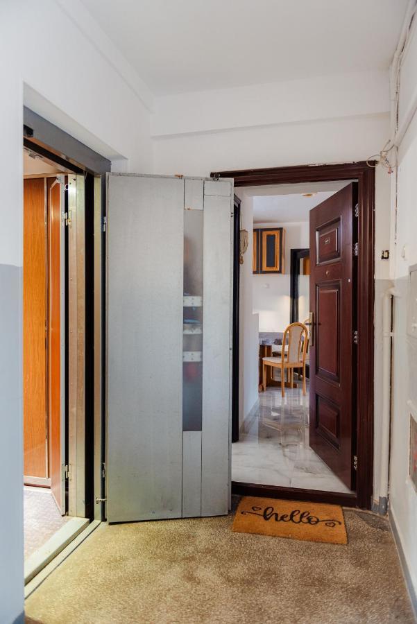 Promenada Old Town Apartment Bucureşti Ngoại thất bức ảnh